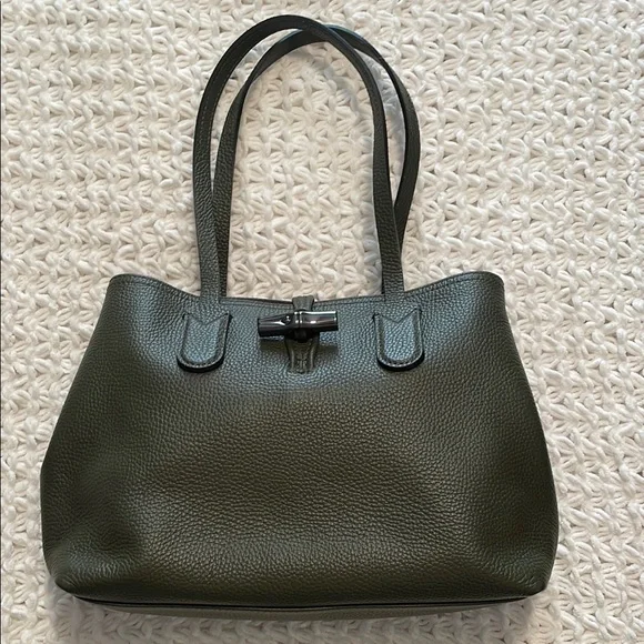 Longchamp Roseau Essential M Tote bag Khaki - Leather - Picture 1 of 16